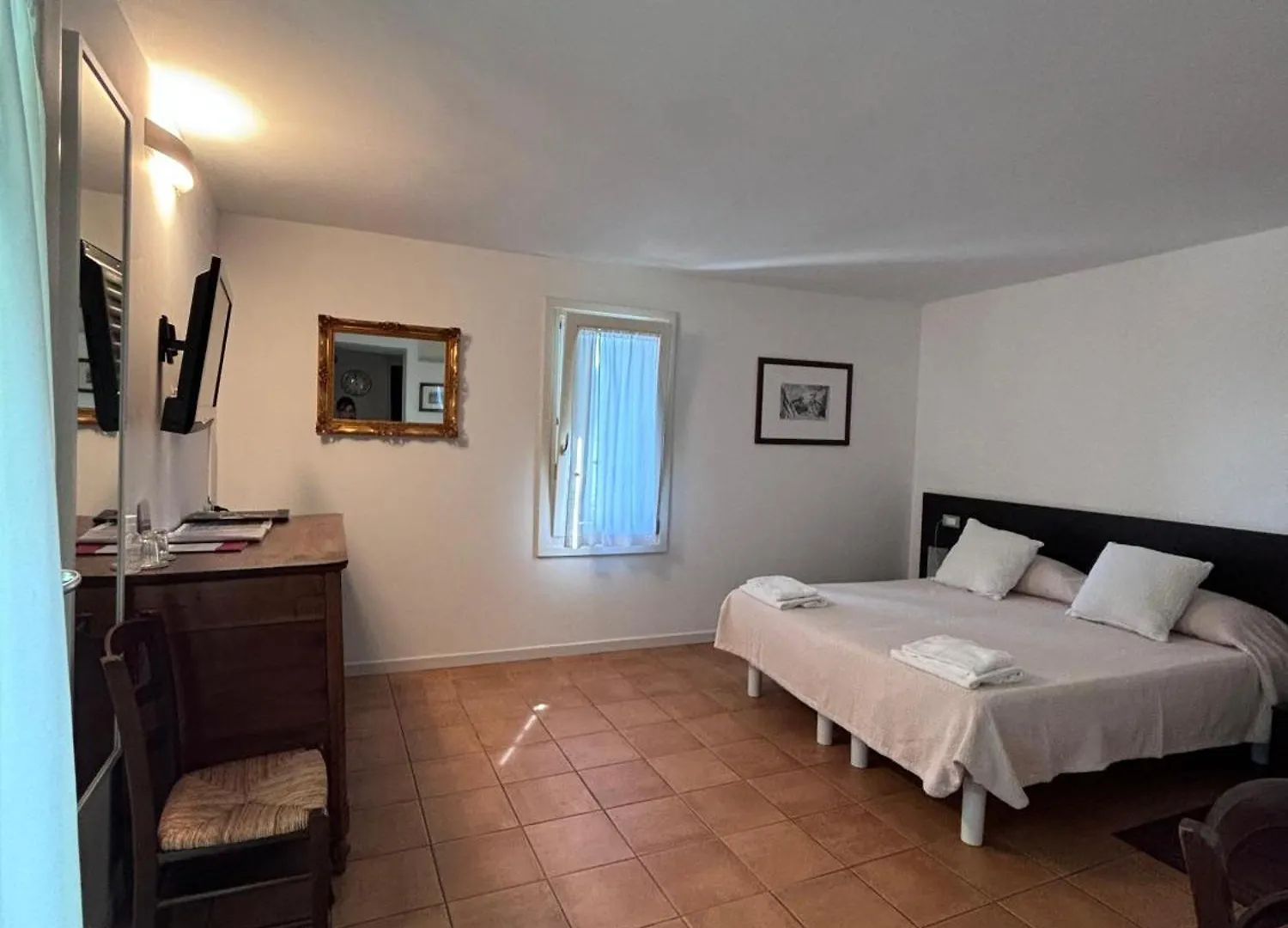 Agriturismo I Mischi Castelnuovo del Garda 0*,  Italia